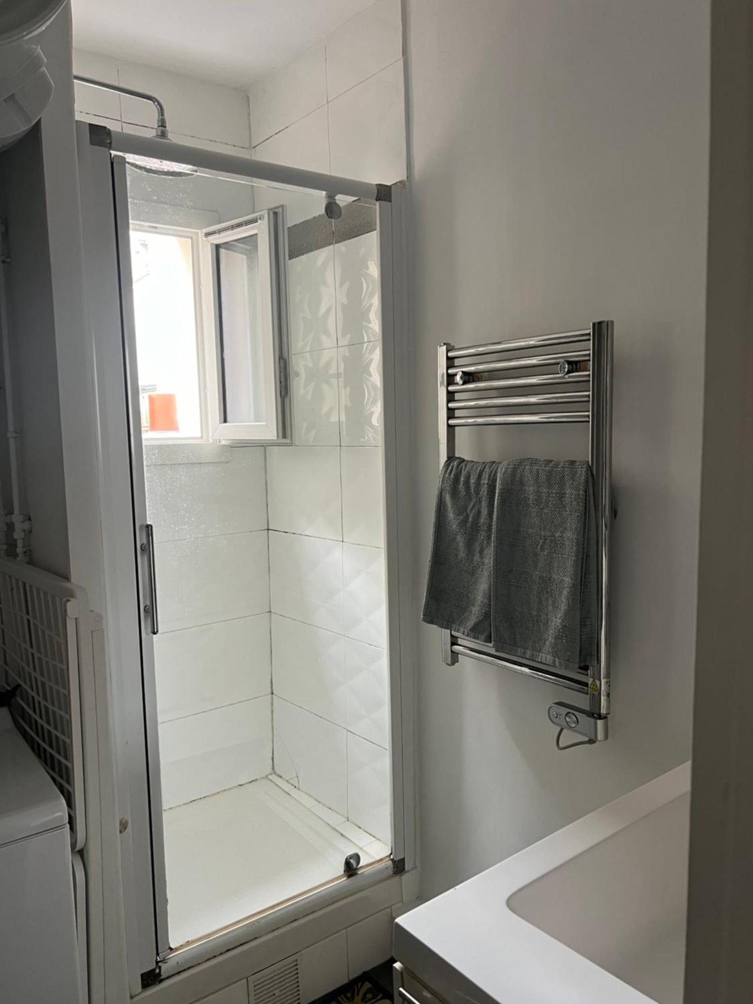 Le Nid Douillet En Plein Centre Apartment Levallois-Perret Exterior photo